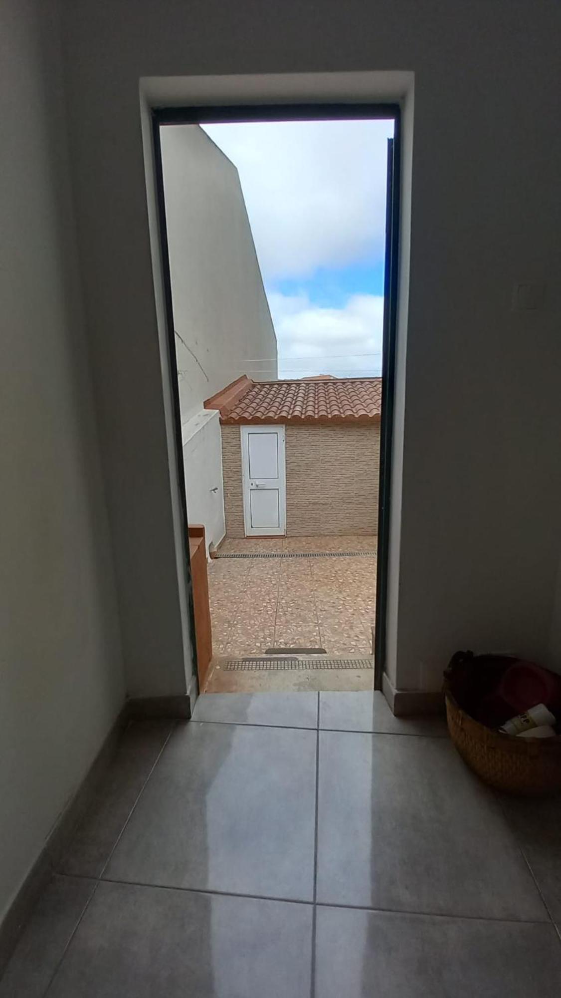 Alvito Guest House - Comfortable Room With Private Bathroom Lisboa Kültér fotó