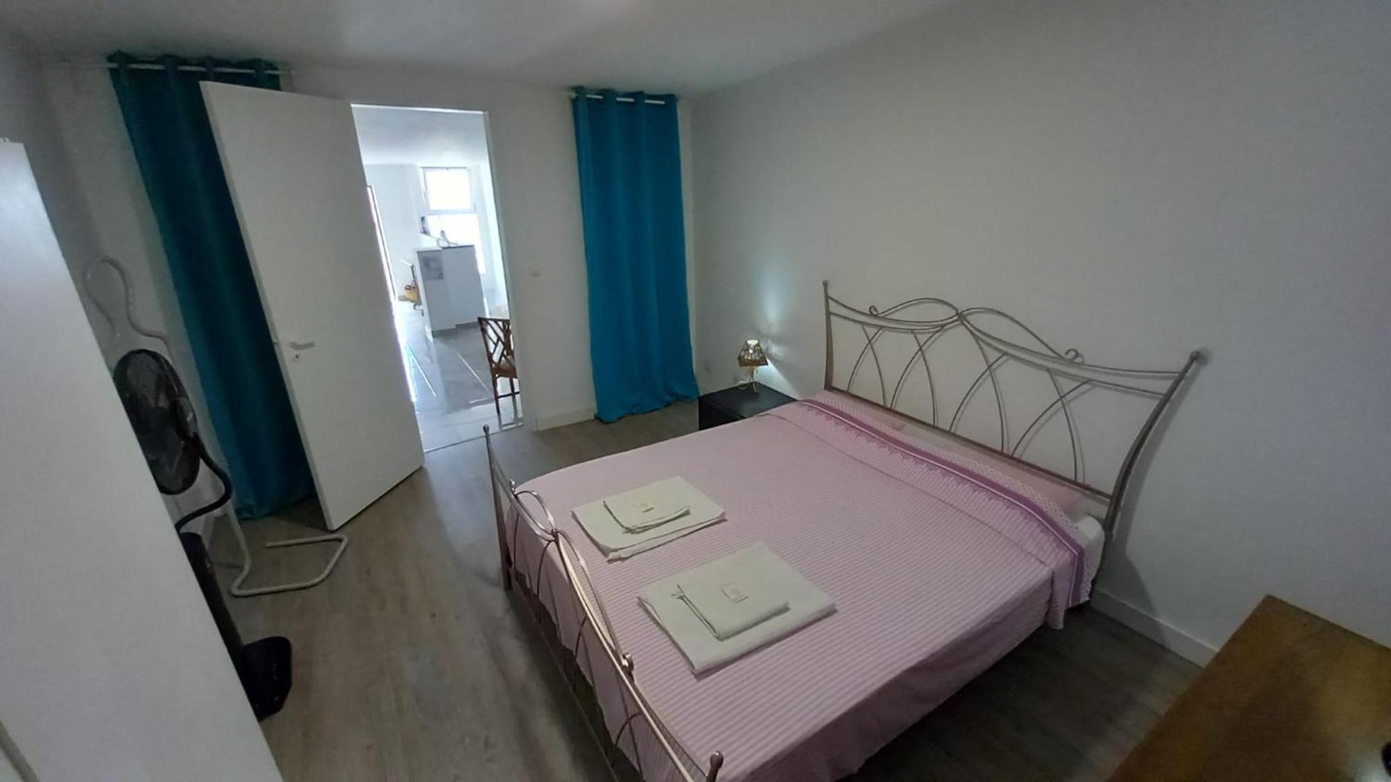 Alvito Guest House - Comfortable Room With Private Bathroom Lisboa Kültér fotó